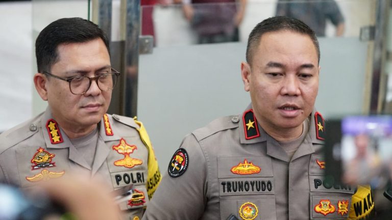 Polri Sebut 10 Terduga Teroris yang Ditangkap di Jawa Tengah Merupakan Jaringan Jamaah Islam