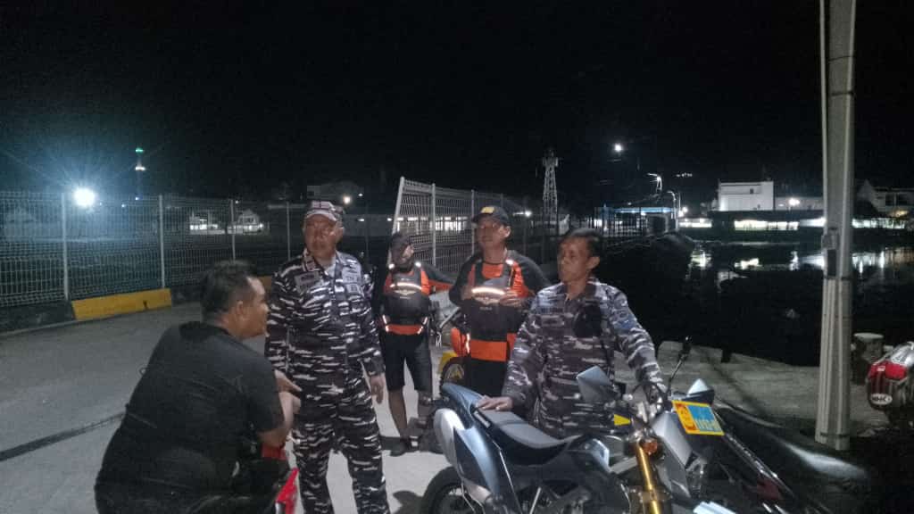 Kapal Penangkap Ikan Berpenumpang 37 Orang Terbalik di Selayar, 24 Orang Hilang