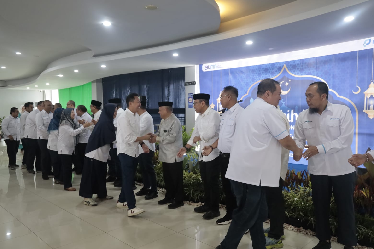 Halal Bihalal Pelindo Group Wilayah Kerja Makassar “Silaturahmi Kokohkan Sinergi, Wujudkan Prestasi Bagi Negeri”