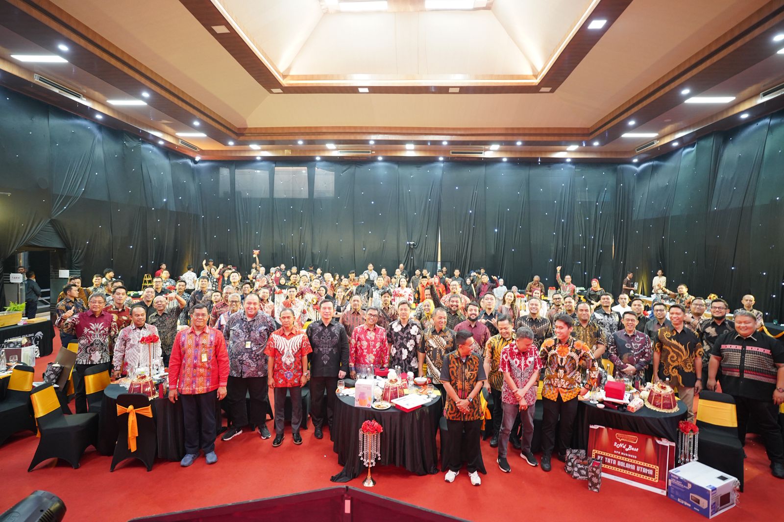 Pertamina Patra Niaga Regional Sulawesi Gelar Awarding Mitra Retail Sales 2024–2025