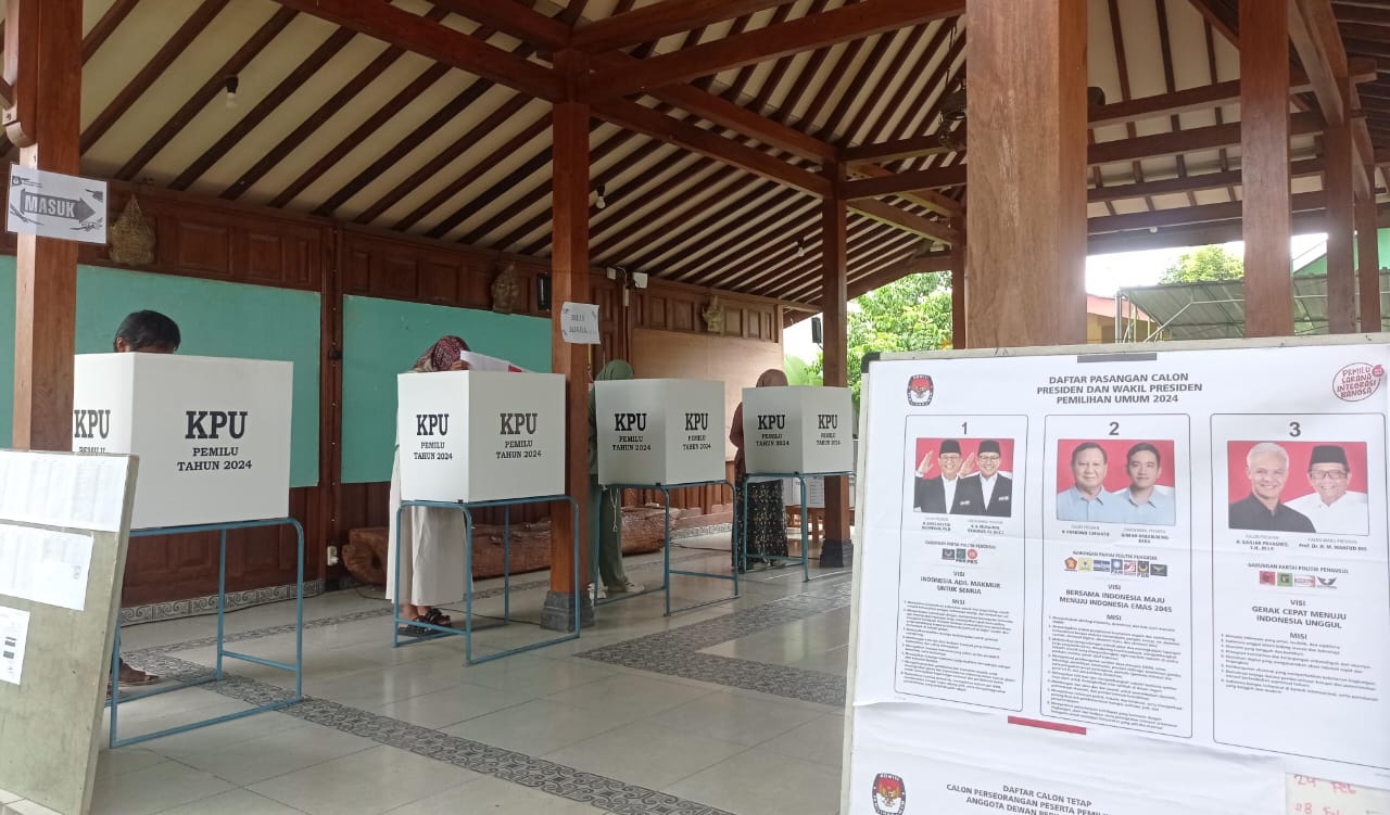 Bawaslu RI Sebut 27 Orang Petugas Meninggal Dunia dalam Proses Pengawasan Pemilu 2024