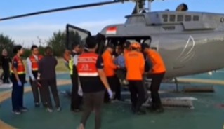 Pendaki Asal Swiss yang Jatuh di Gunung Rinjani Berhasil Dievakuasi dengan Helikopter