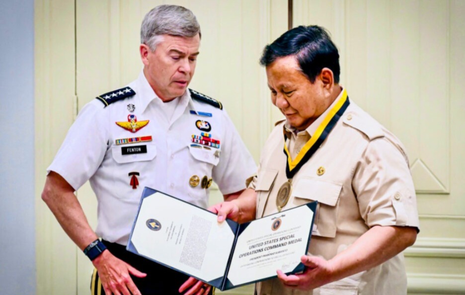 Presiden Prabowo Terima Medali Kehormatan dari Komando Operasi Khusus Amerika Serikat