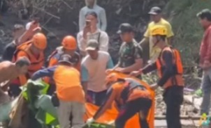 Tiga Hari Pencarian, Tim SAR Temukan Jasad Bocah 9 Tahun yang Tenggelam di Gambiran Banyuwangi