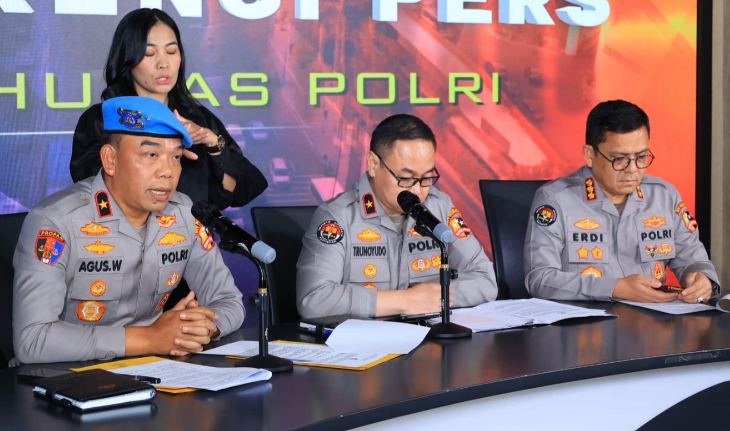 Tujuh Personel Brimob Ditetapkan Lakukan Pelanggaran Berat dan Sedang dalam Kasus Tewasnya Affan Kurniawan