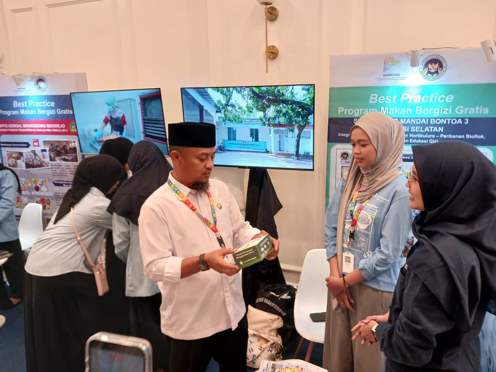 Pertamina Patra Niaga Regional Sulawesi Dorong Ekonomi Sirkular, Pamerkan Inovasi Pakan MBG di SDGs Action Forum Bappenas