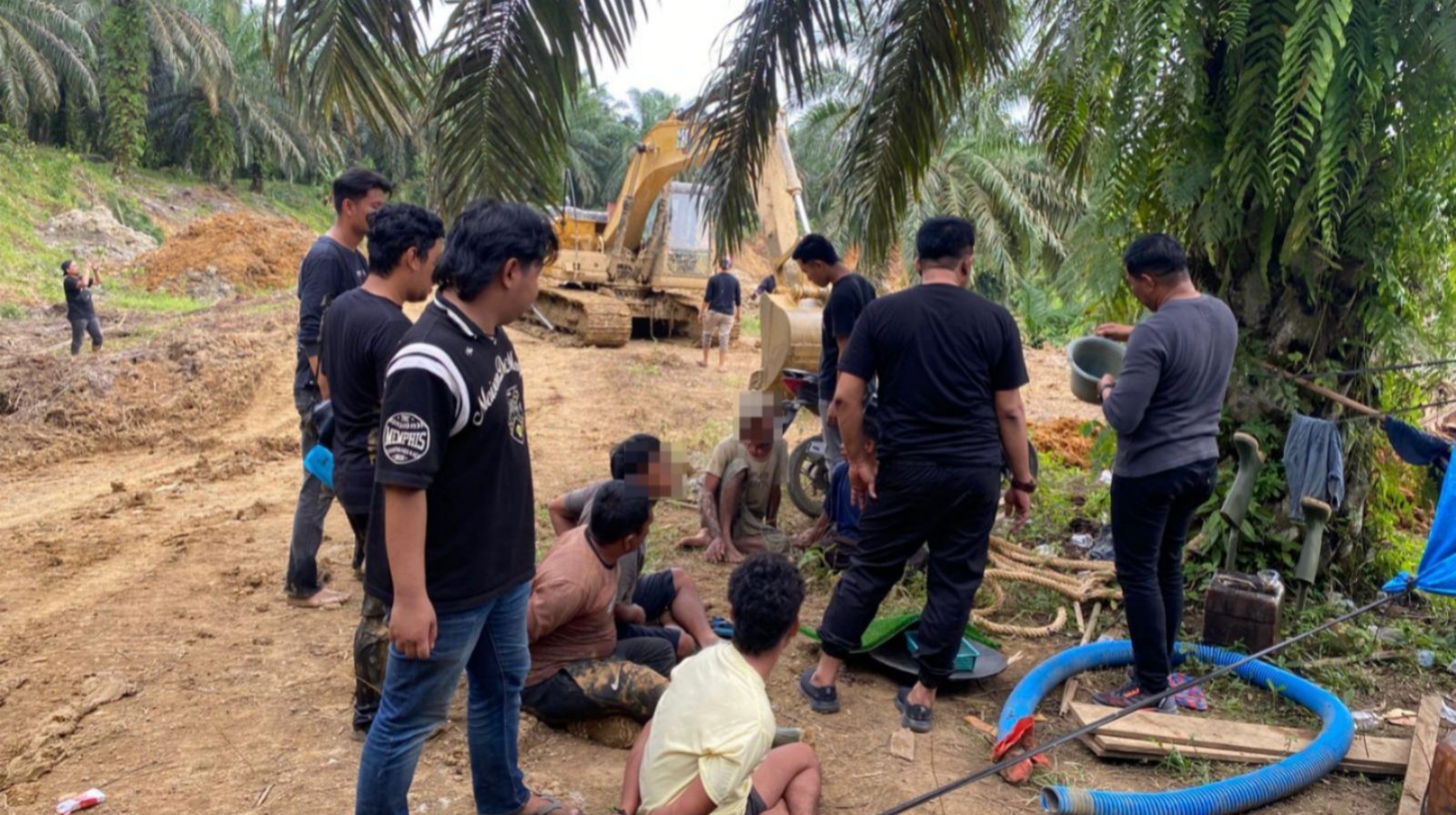 Polisi Tertibkan Aktivitas Penambangan Emas Ilegal di Pasaman Barat Sumbar, Tiga Orang Diamankan