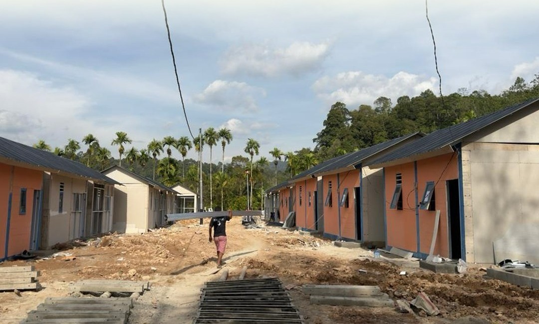 Proses Pembangunan Huntara bagi Korban Bencana di Tapanuli Utara Mencapai 80 Persen 